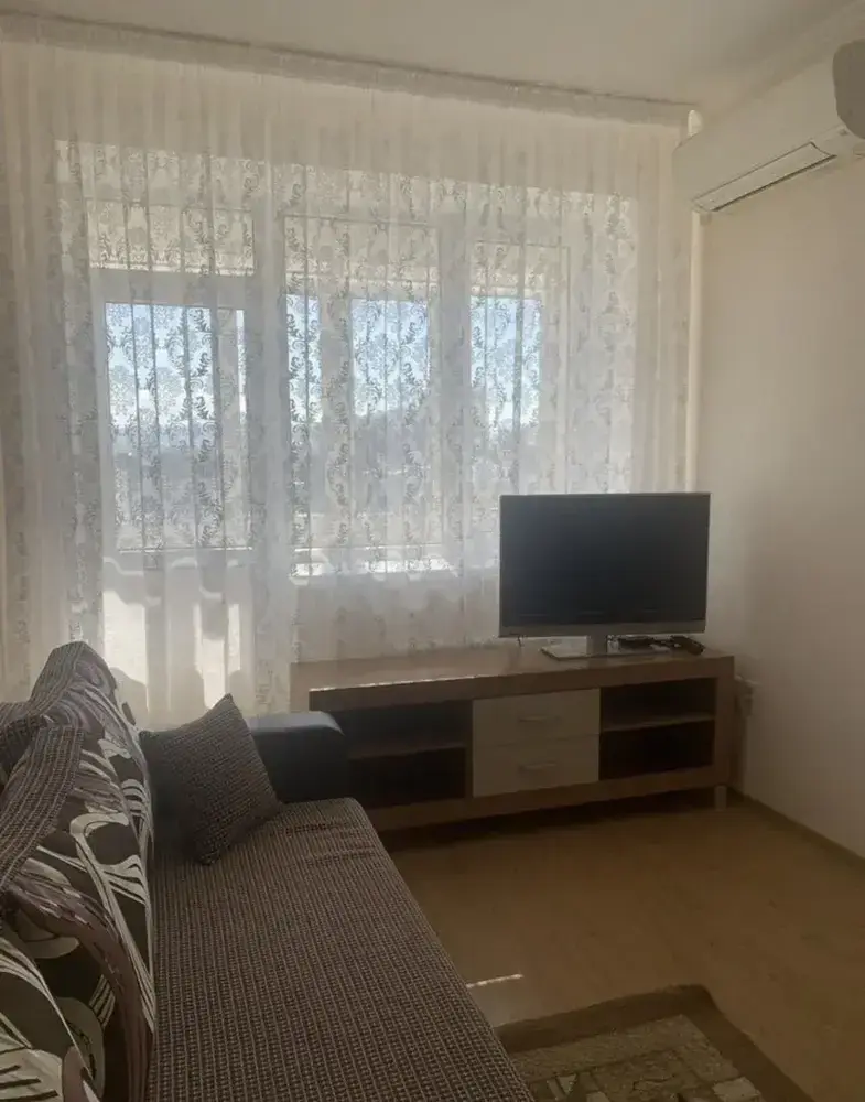 1-к. квартира 35.8 кв.м, 5/5