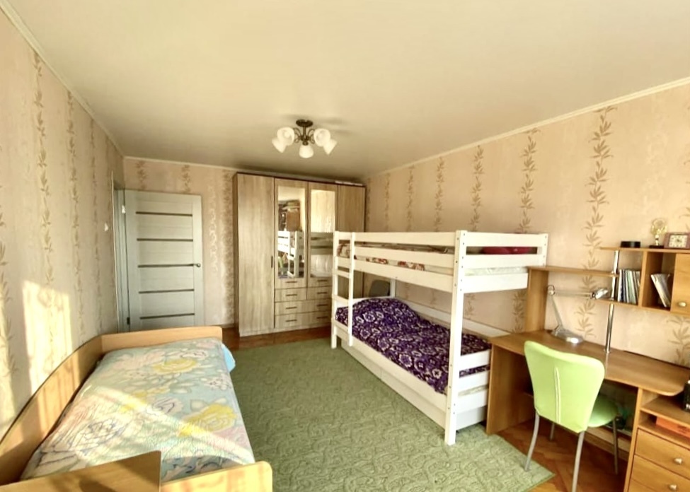 3-к. квартира 70 кв.м, 4/5