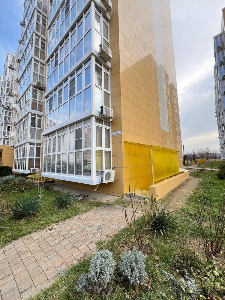 2-к. квартира 35.2 кв.м, цоколь/7