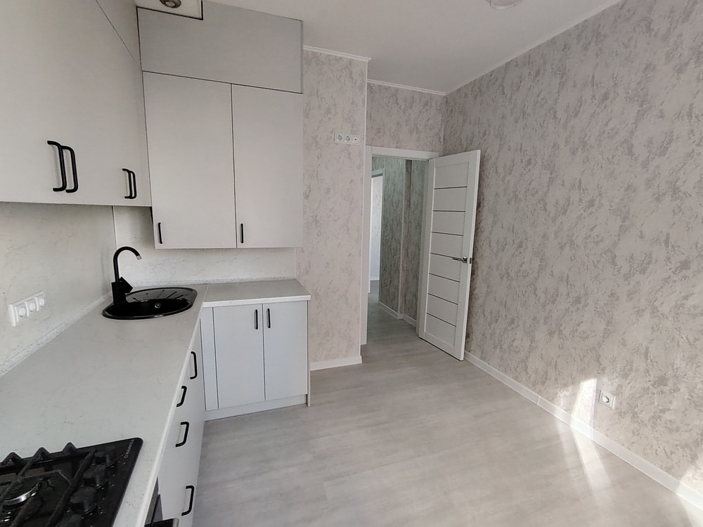 1-к. квартира 41 кв.м, 4/13