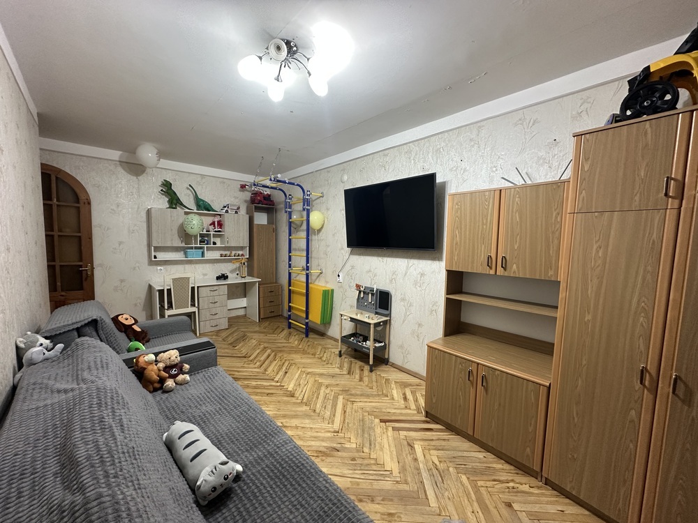 3-к. квартира 84 кв.м, 3/5