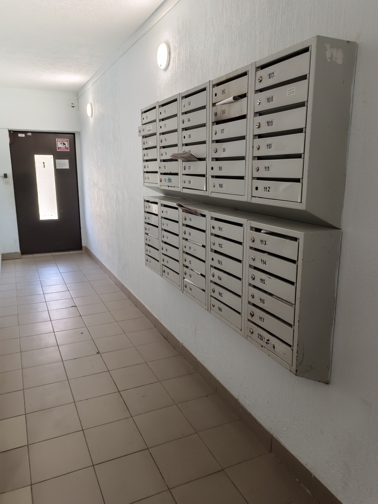 2-к. квартира 77.6 кв.м, 3/12