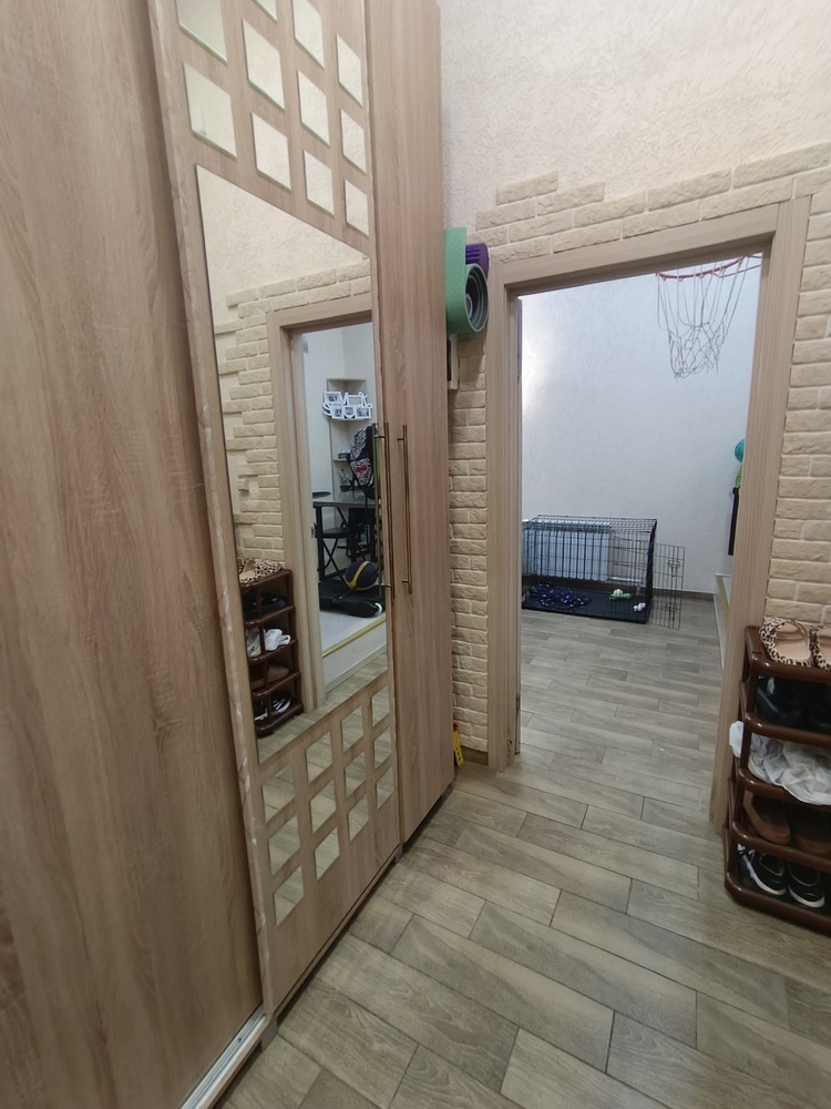 4-к. квартира 98.2 кв.м, цоколь/13