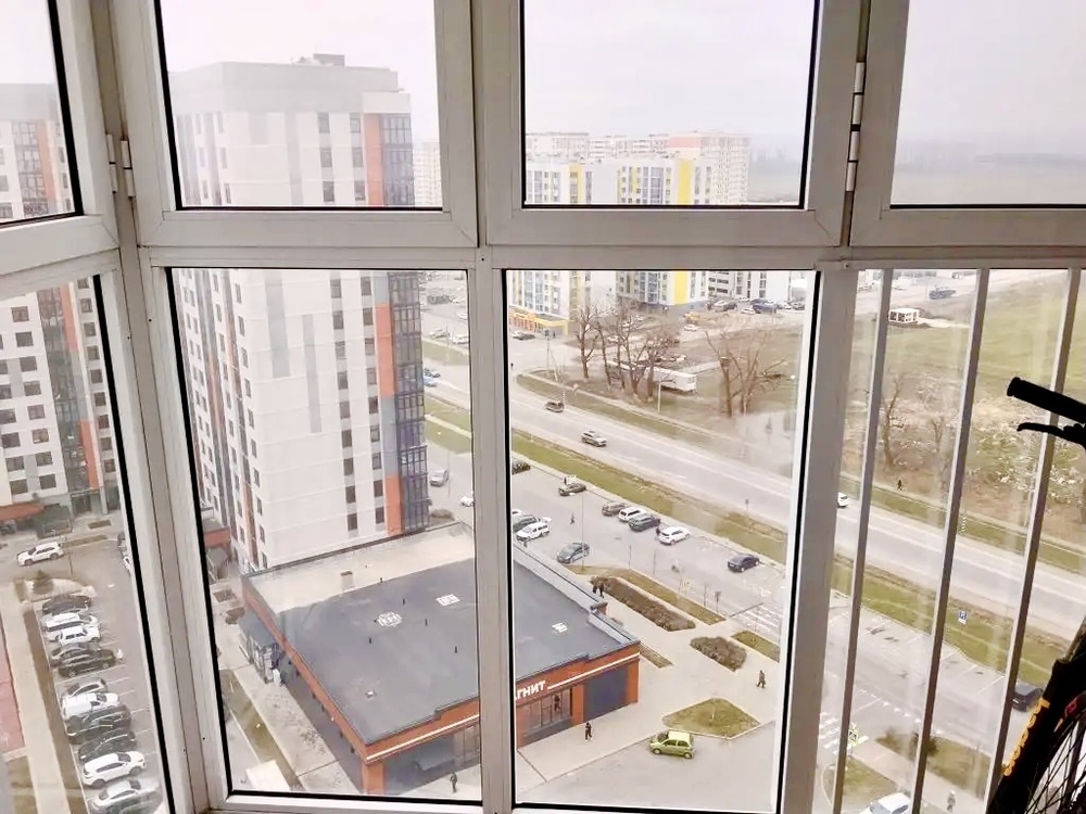 3-к. квартира 71.5 кв.м, 16/16