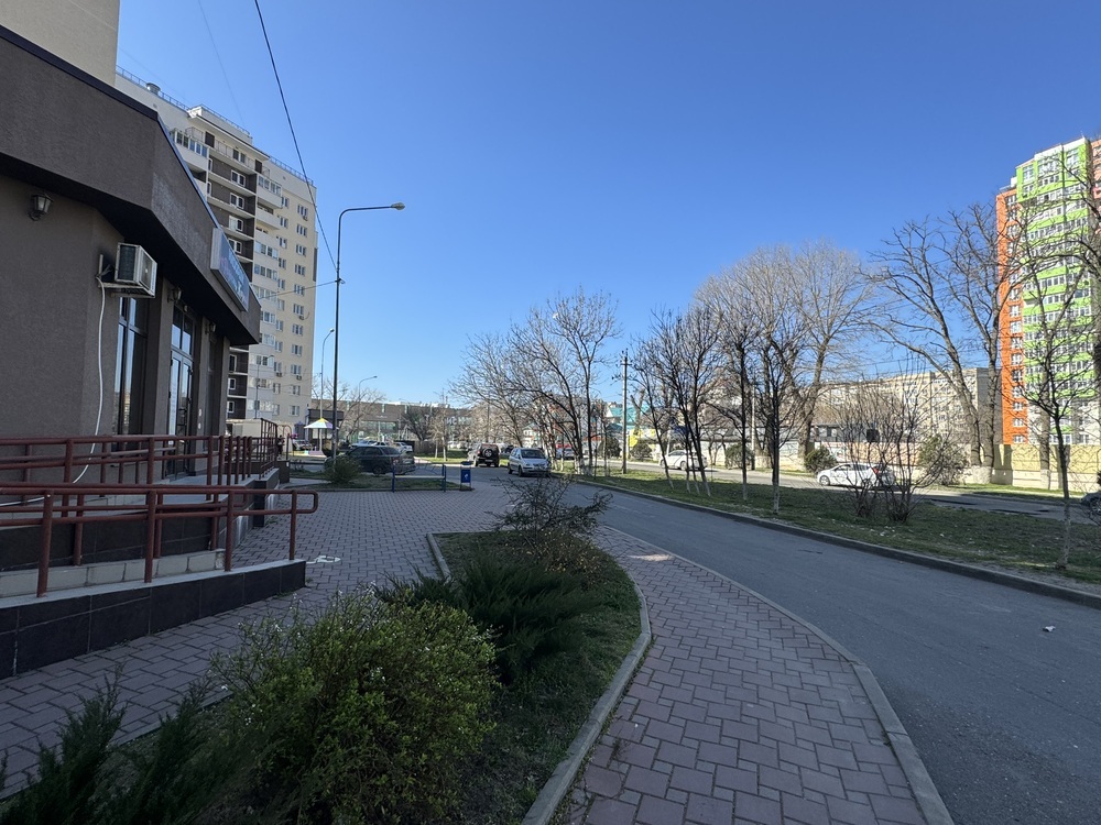 2-к. квартира 72.8 кв.м, 6/12