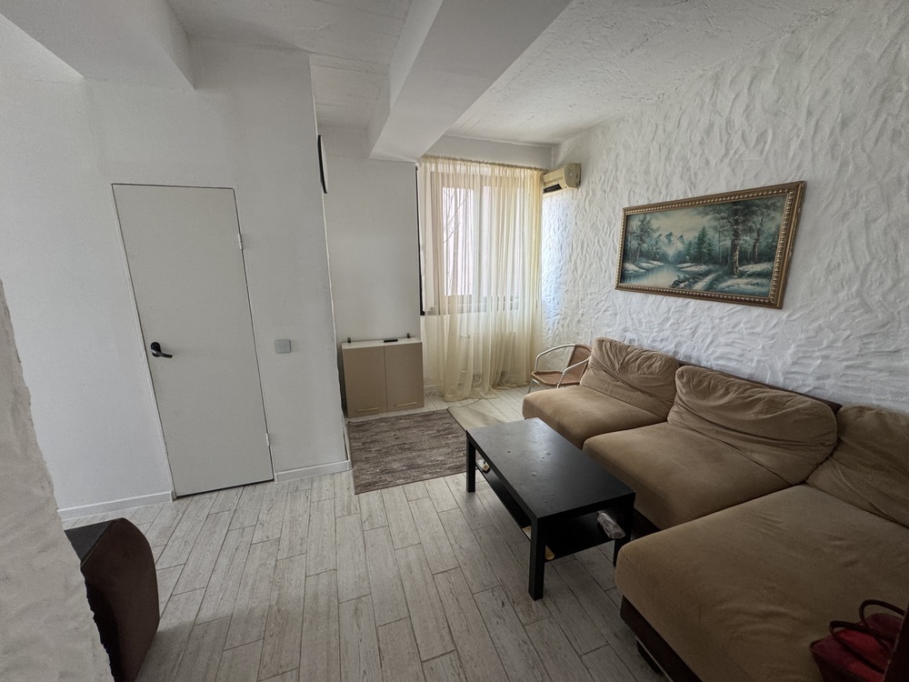 1-к. квартира 27 кв.м, 2/4