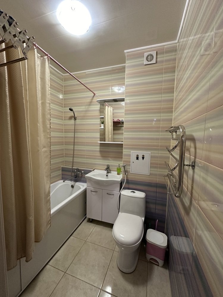 2-к. квартира 106 кв.м, 4/5