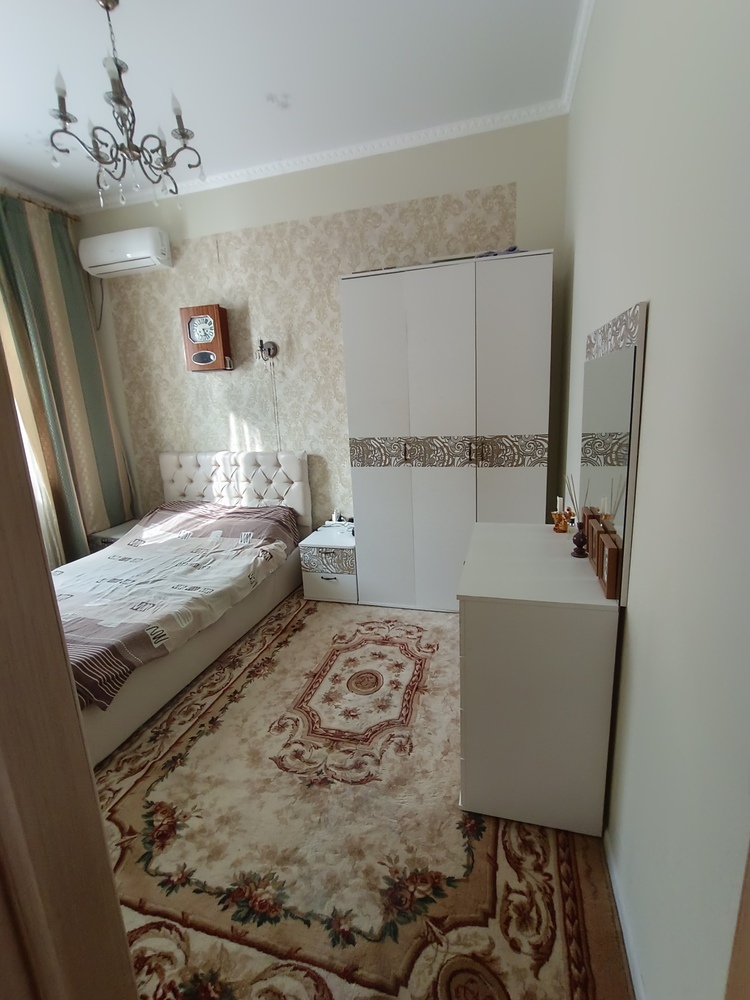 Дом 190 кв.м на участке 4 сот