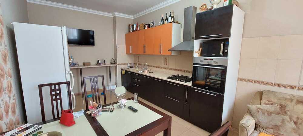Дом 437 кв.м на участке 3.5 сот