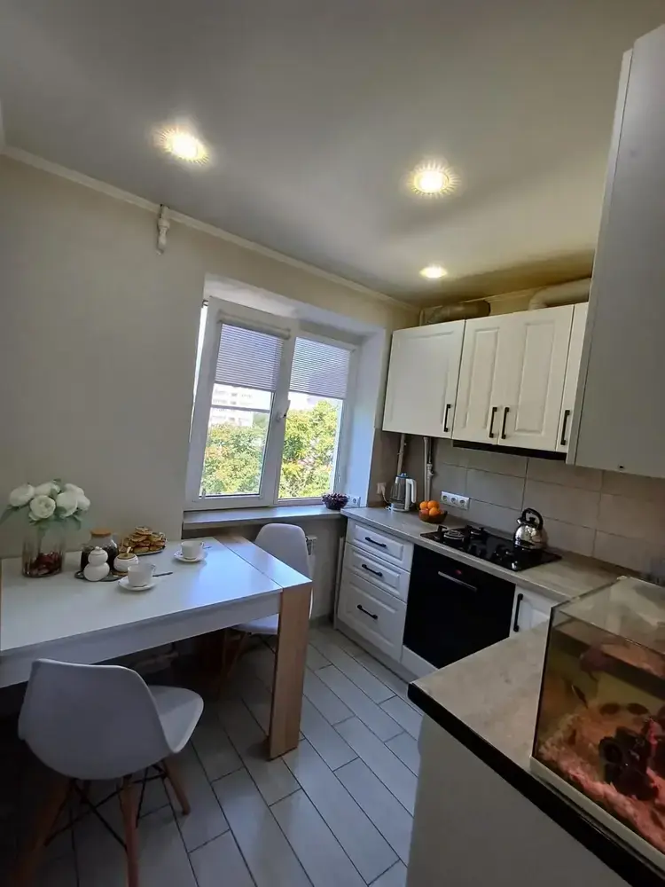 3-к. квартира 58 кв.м, 4/5