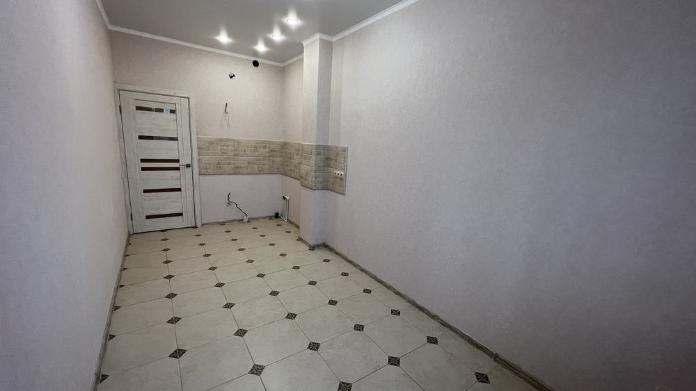 1-к. квартира 57 кв.м, 3/3