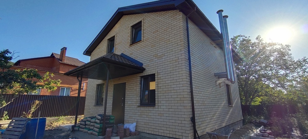 Дом 106 кв.м на участке 3.5 сот