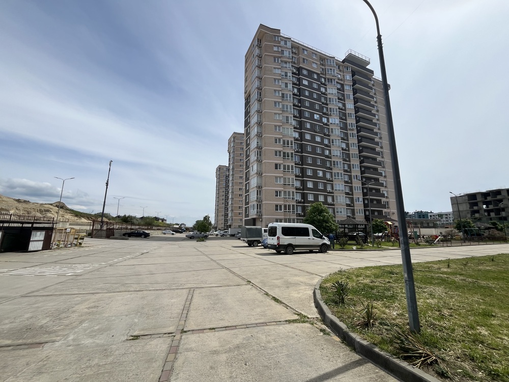 1-к. квартира 41 кв.м, 1/16