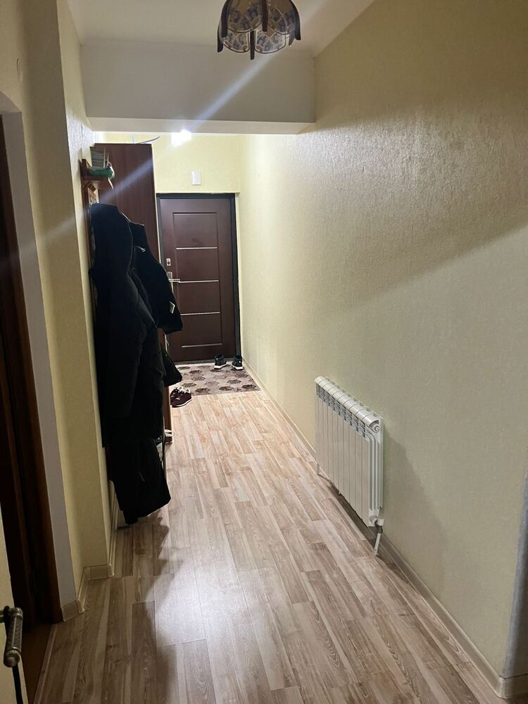 2-к. квартира 72 кв.м, 4/6