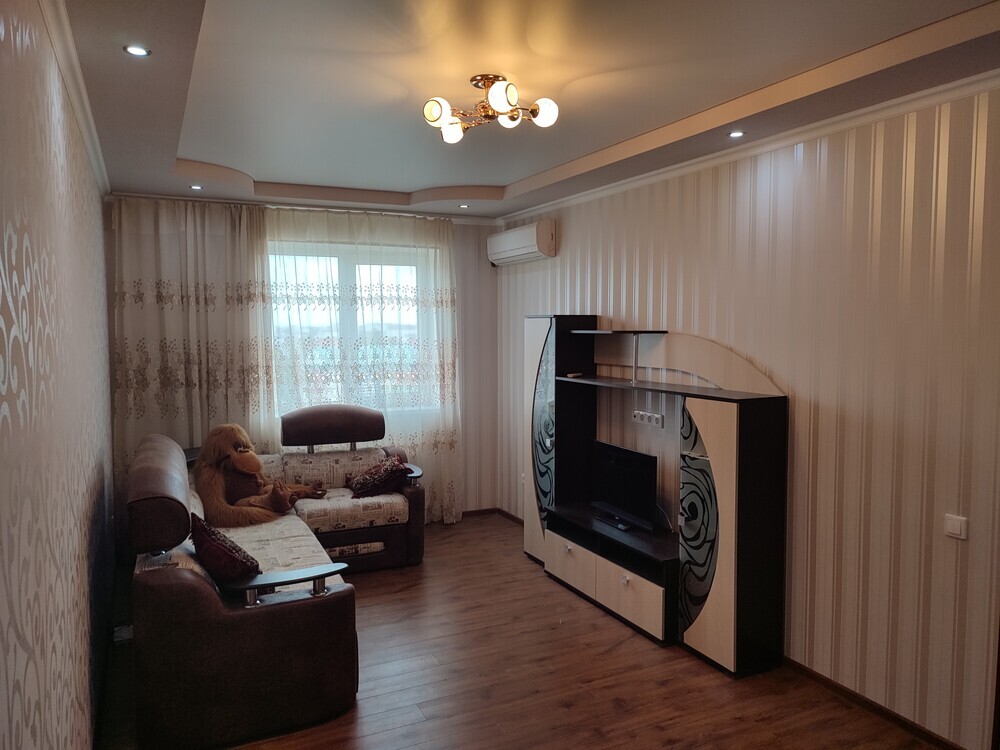 2-к. квартира 56 кв.м, 4/4