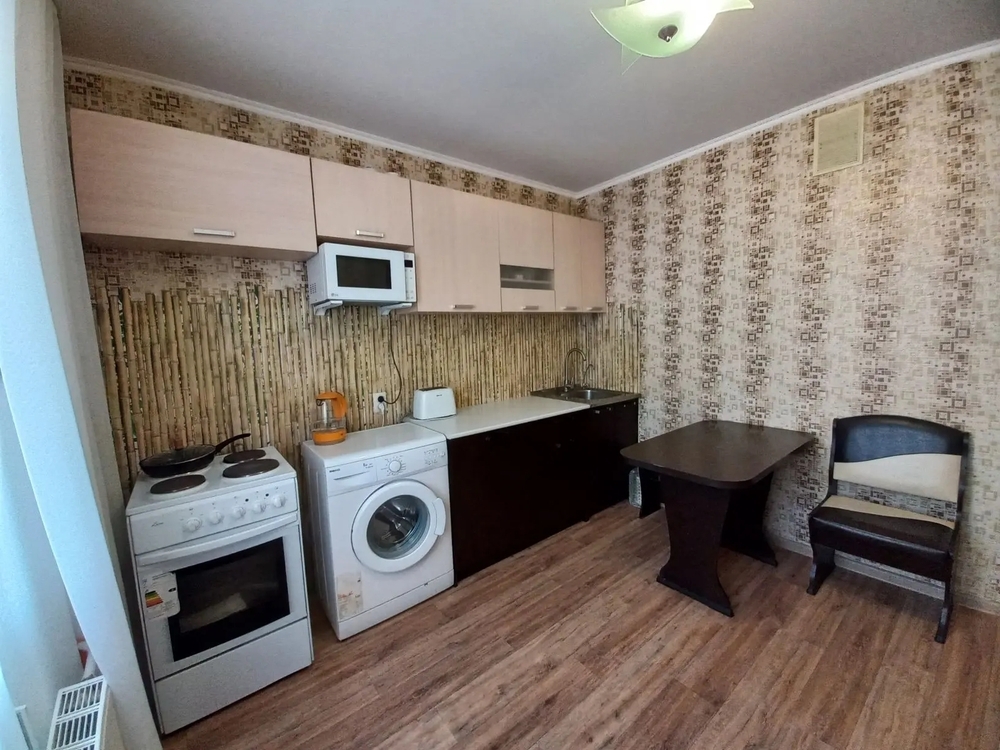 1-к. квартира 36 кв.м, 12/16