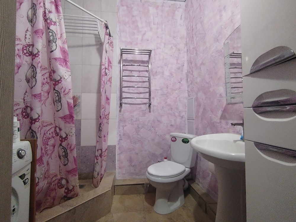 1-к. квартира 47 кв.м, 1/3