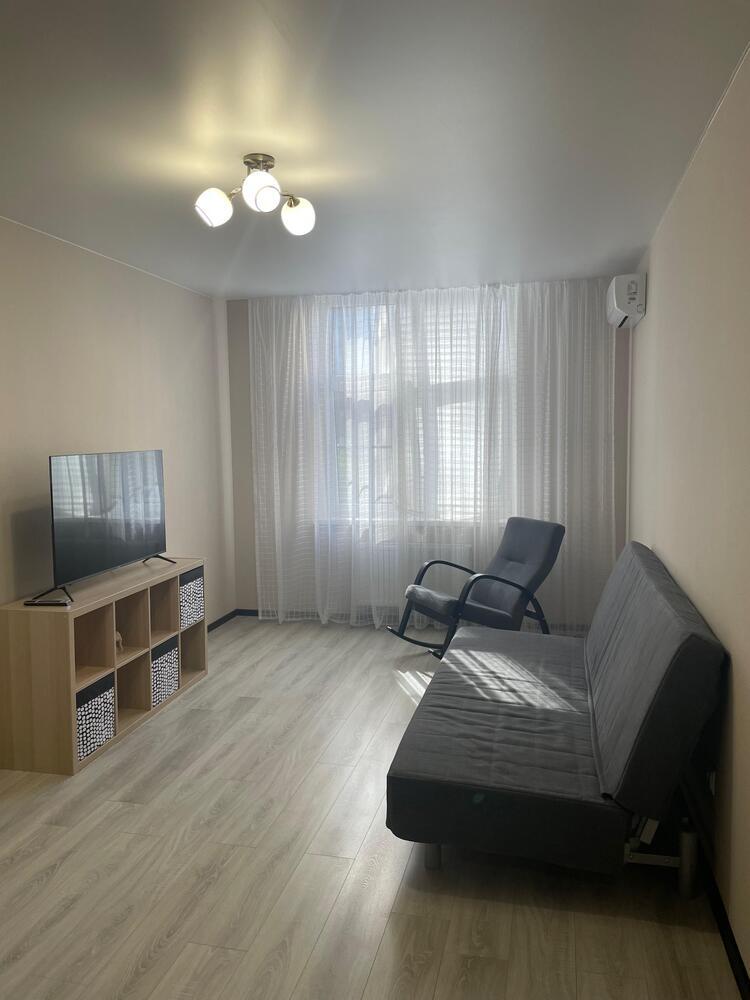 1-к. квартира 48.3 кв.м, 2/16