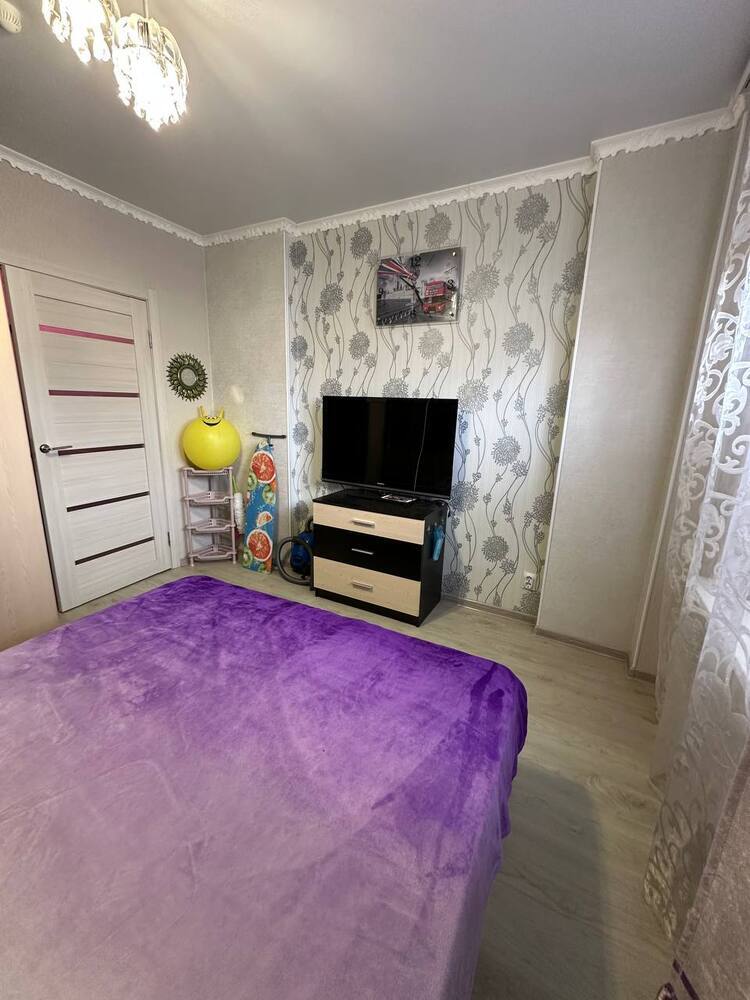 1-к. квартира 37.5 кв.м, 2/5