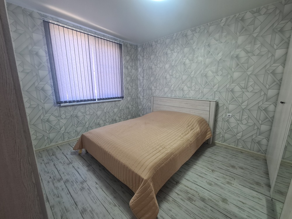 Дом 230 кв.м на участке 6 сот