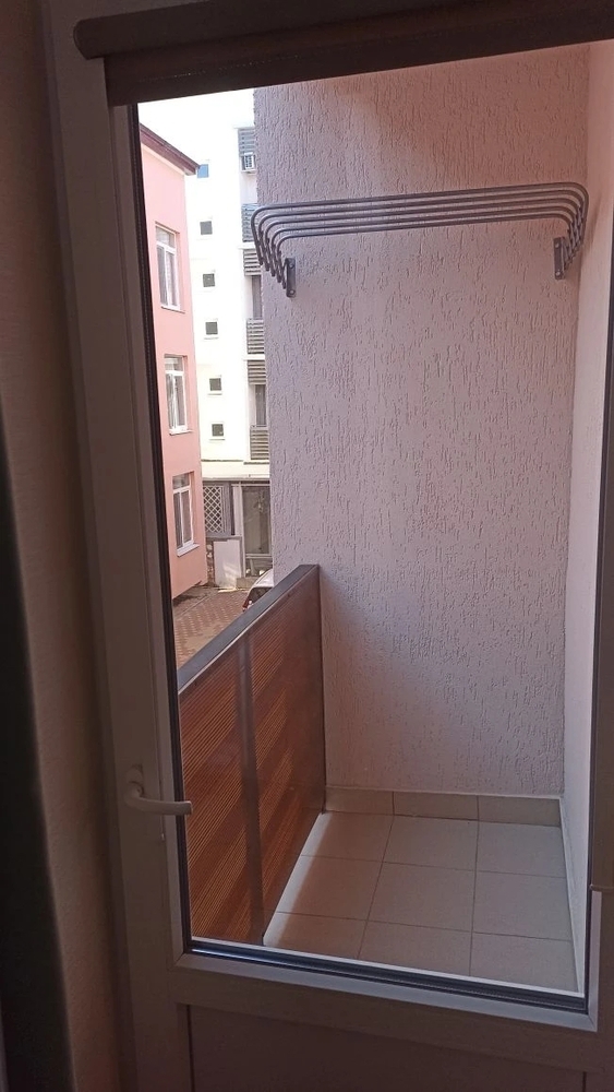 2-к. квартира 57 кв.м, 2/3