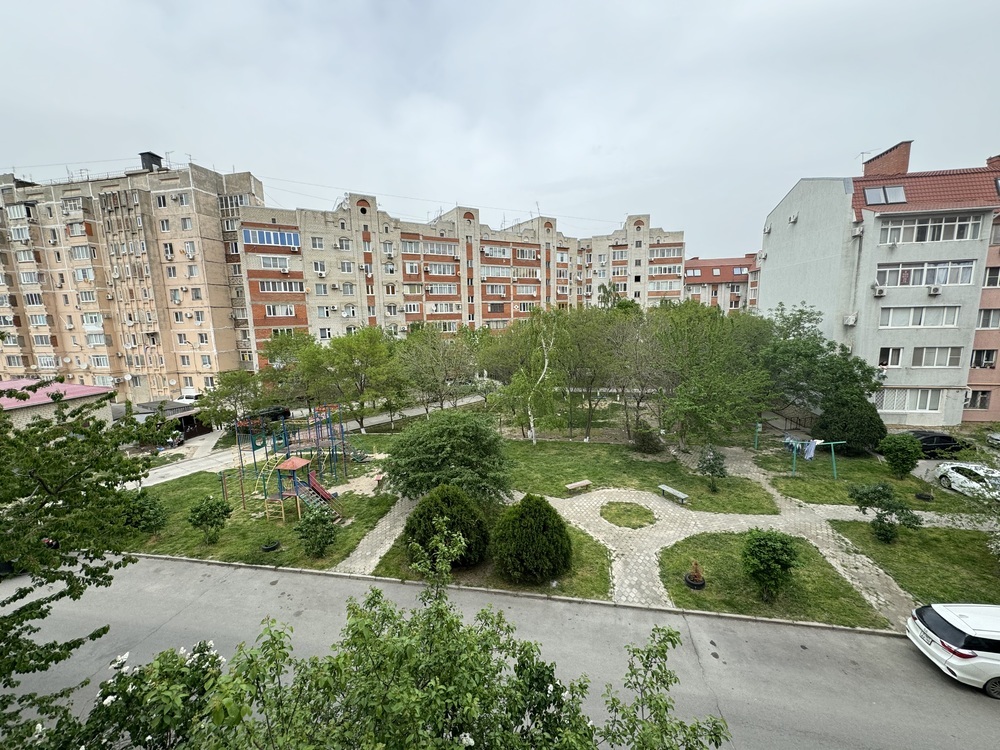 3-к. квартира 96 кв.м, 3/6
