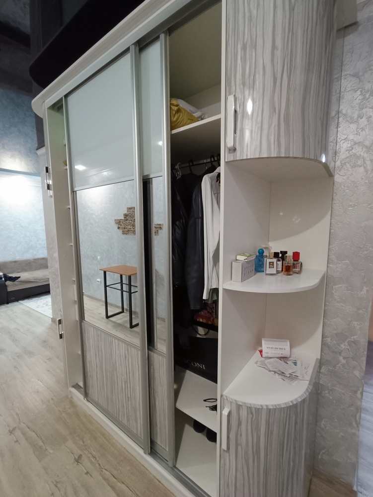 2-к. квартира 53 кв.м, 1/13
