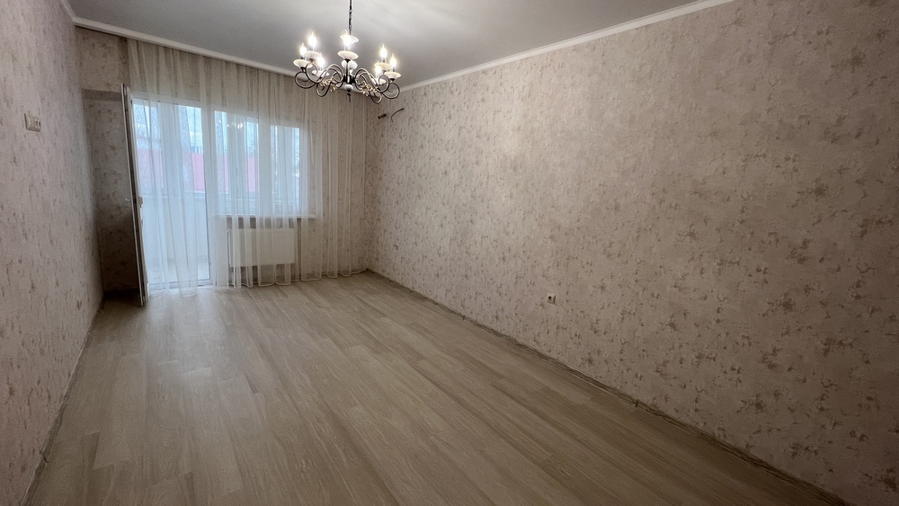 1-к. квартира 57 кв.м, 3/3