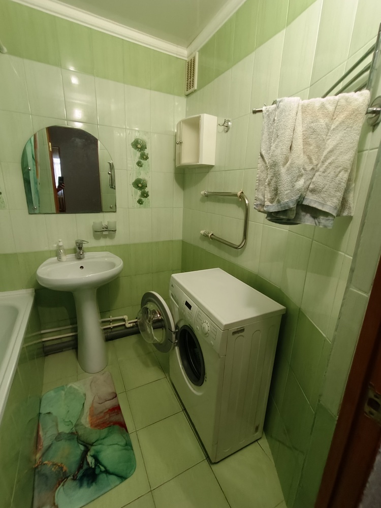 2-к. квартира 58.9 кв.м, 2/9