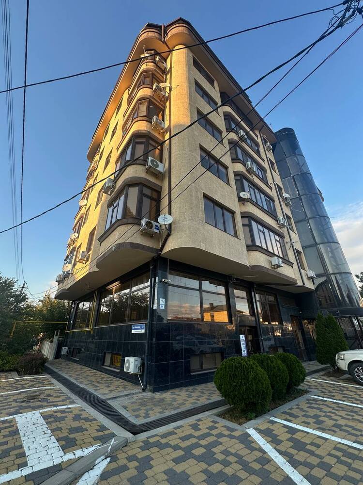 Помещение свободного назначения 156.8 кв.м