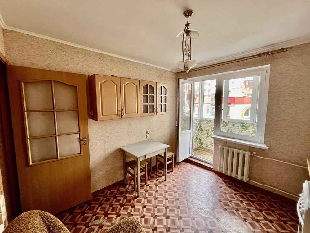 1-к. квартира 43 кв.м, 2/9