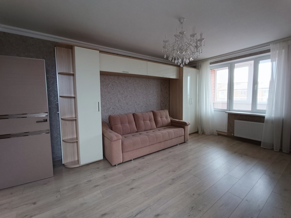 2-к. квартира 87.8 кв.м, 9/10