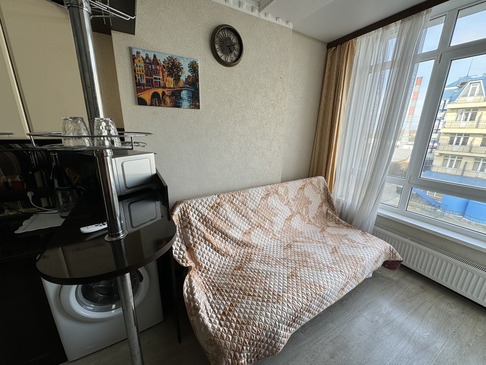 1-к. квартира 40 кв.м, 3/10