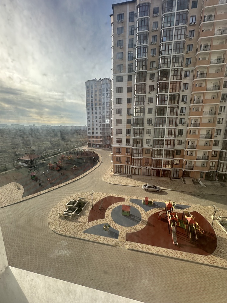 2-к. квартира 52 кв.м, 13/16