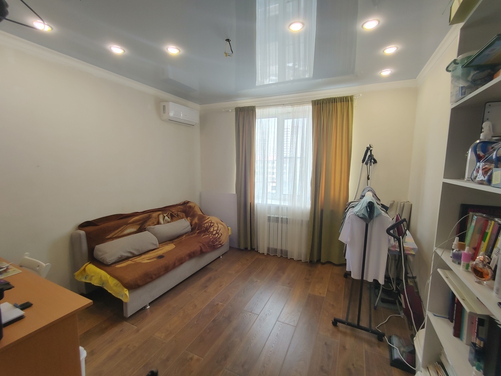 2-к. квартира 68 кв.м, 6/10