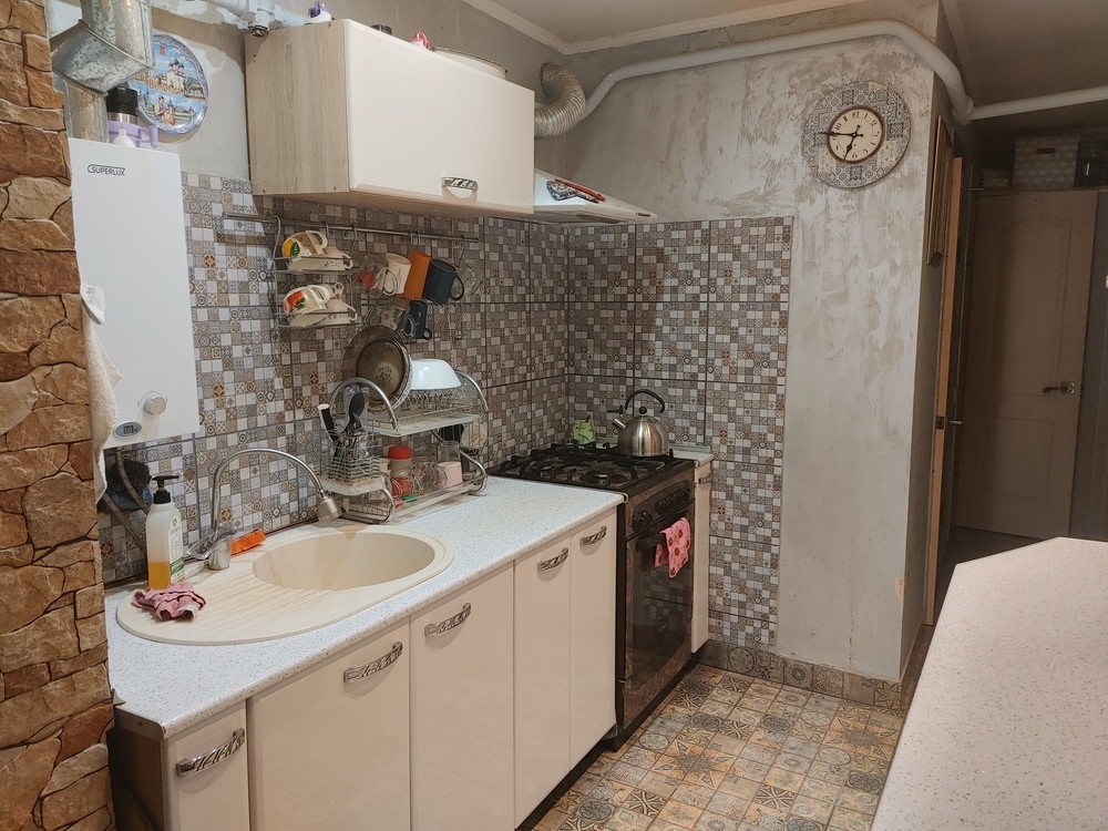 3-к. квартира 117 кв.м, 1/5