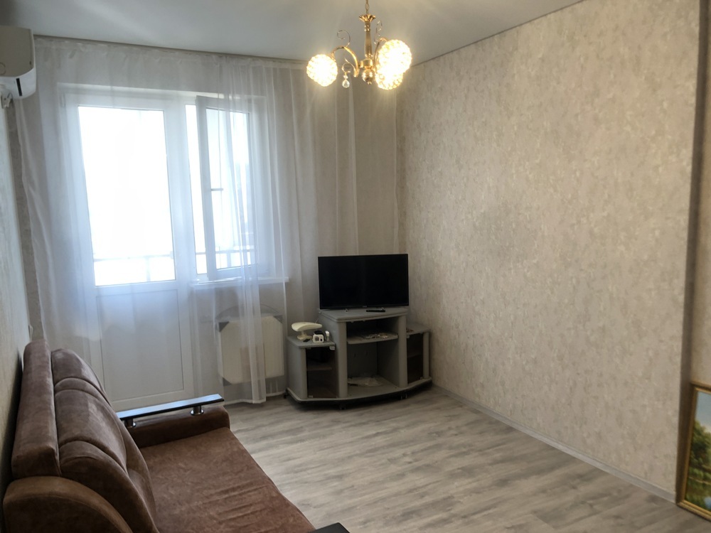 1-к. квартира 38.5 кв.м, 7/14