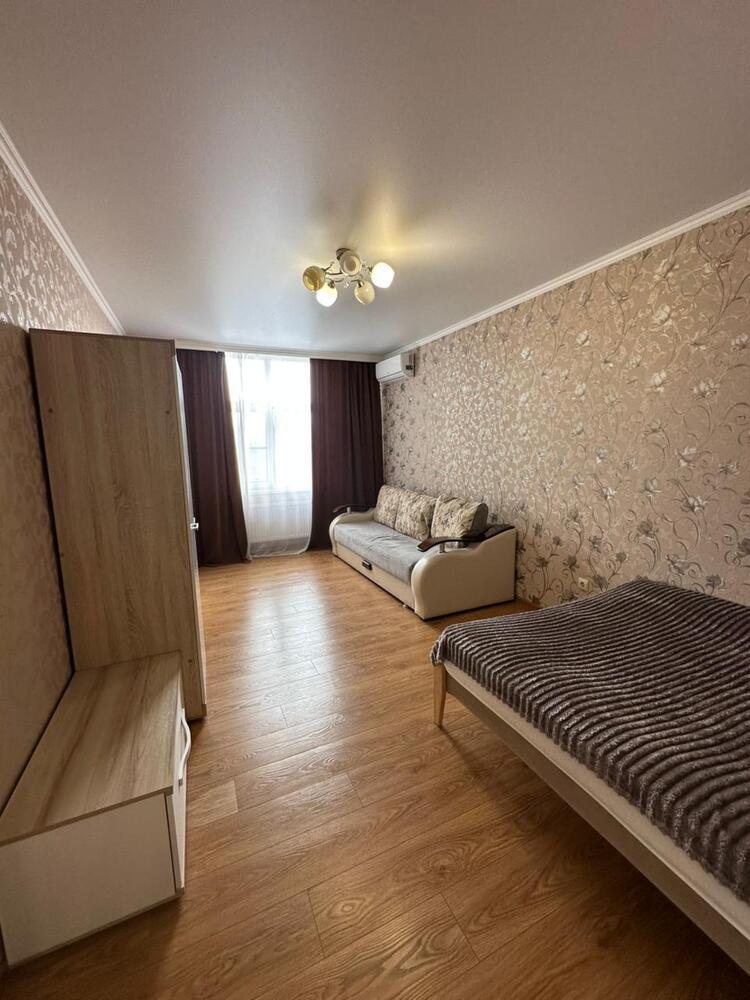 1-к. квартира 48.3 кв.м, 13/14