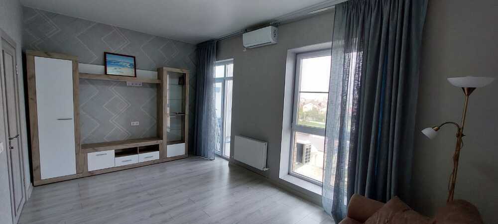 3-к. квартира 80 кв.м, 3/15