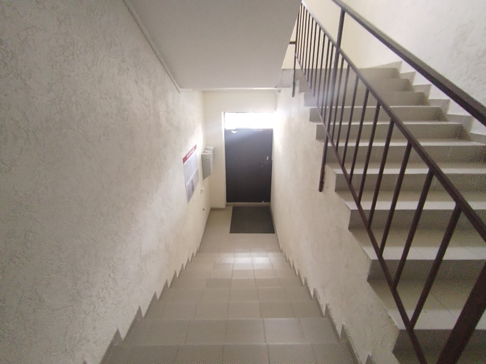 1-к. квартира 47 кв.м, 1/3