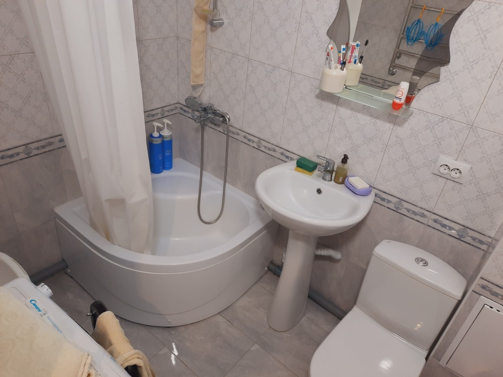 1-к. квартира 46 кв.м, 3/3