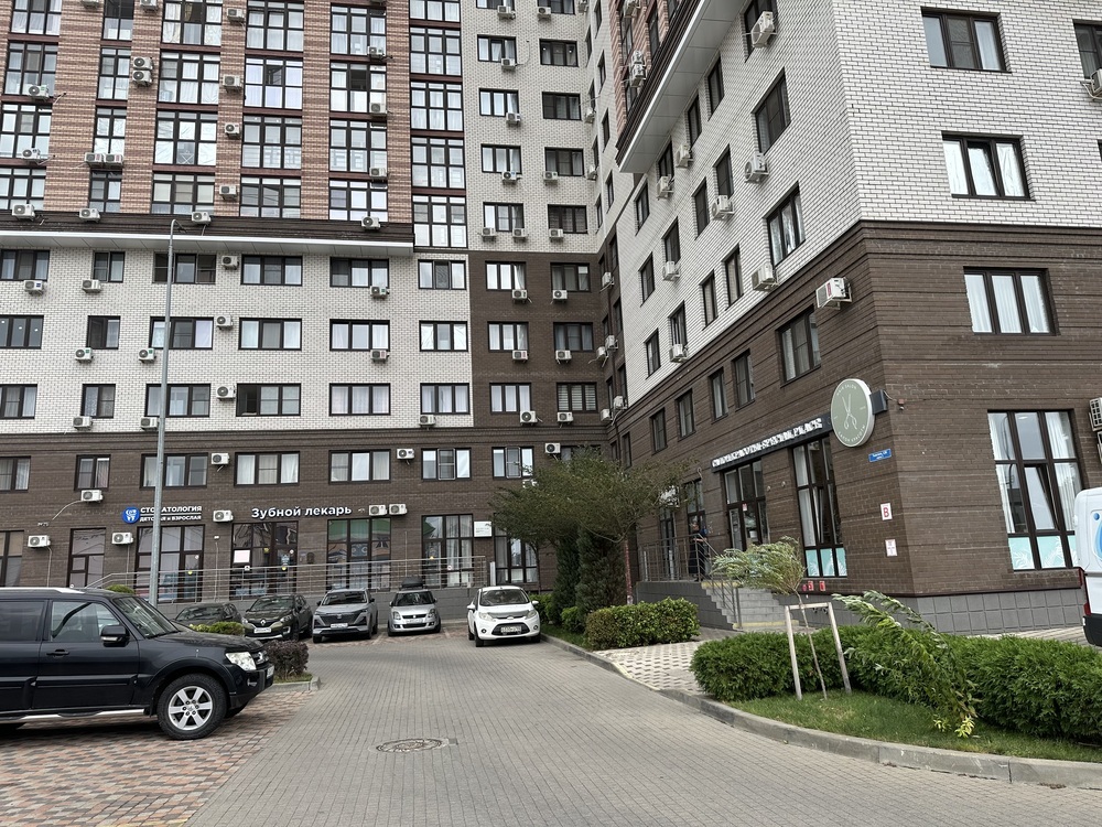 1-к. квартира 42 кв.м, 15/19