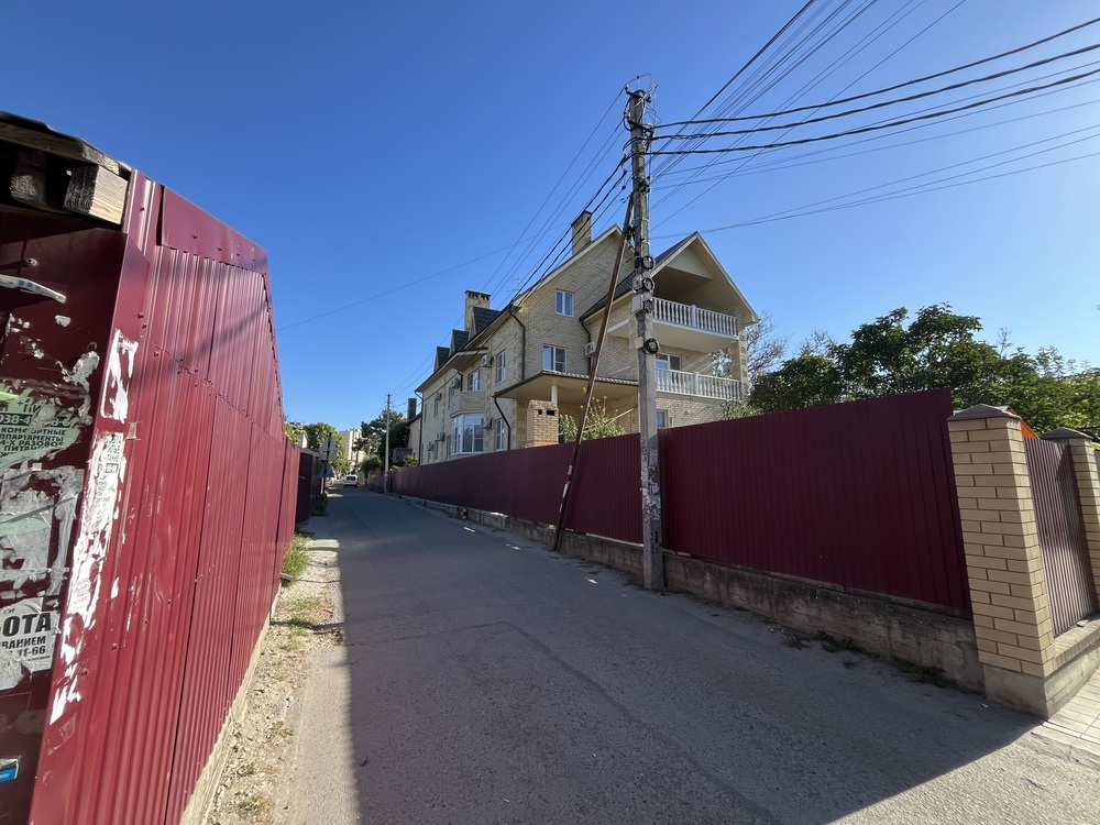 Дом 192 кв.м на участке 2 сот