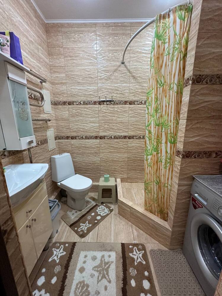 1-к. квартира 37 кв.м, 3/8