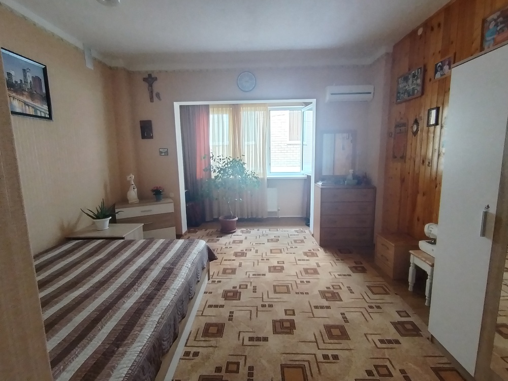 3-к. квартира 97 кв.м, 1/3