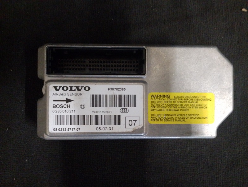 Блок управления AIR BAG подушками безопасности на Volvo S60 I / Вольво C60 1 поколение 2000-2009г.\nОригинал.\nВ отличном состоянии. Без дефектов.\nГарантия на установку и проверку.\nКонтрактная запчасть из Японии. \nОтправим в регионы ТК.\nНа этот автомо