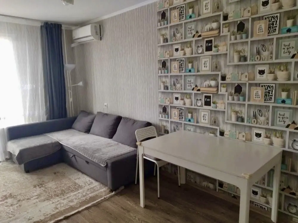 3-к. квартира 71.5 кв.м, 16/16
