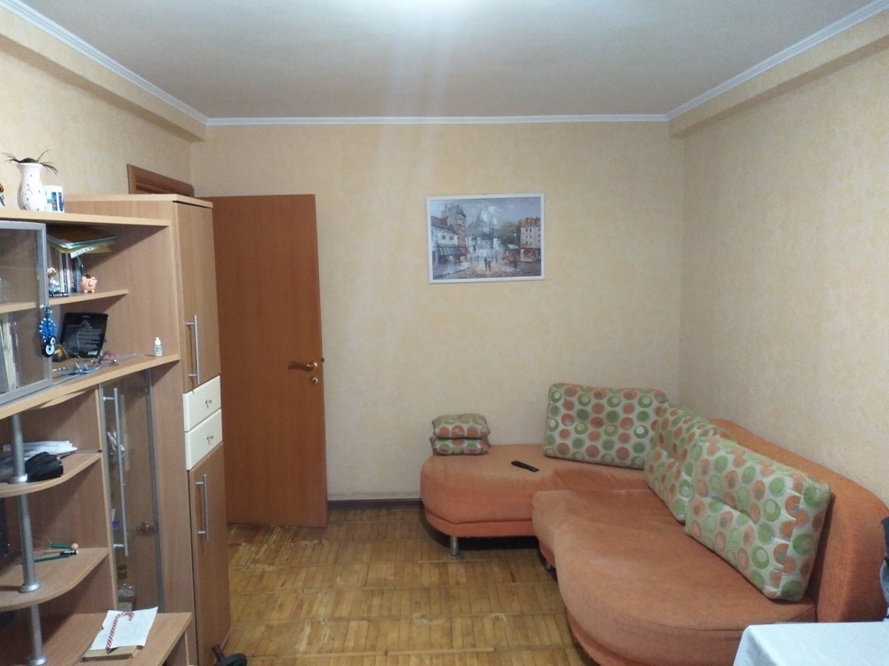 6-к. квартира 133 кв.м, 1/9