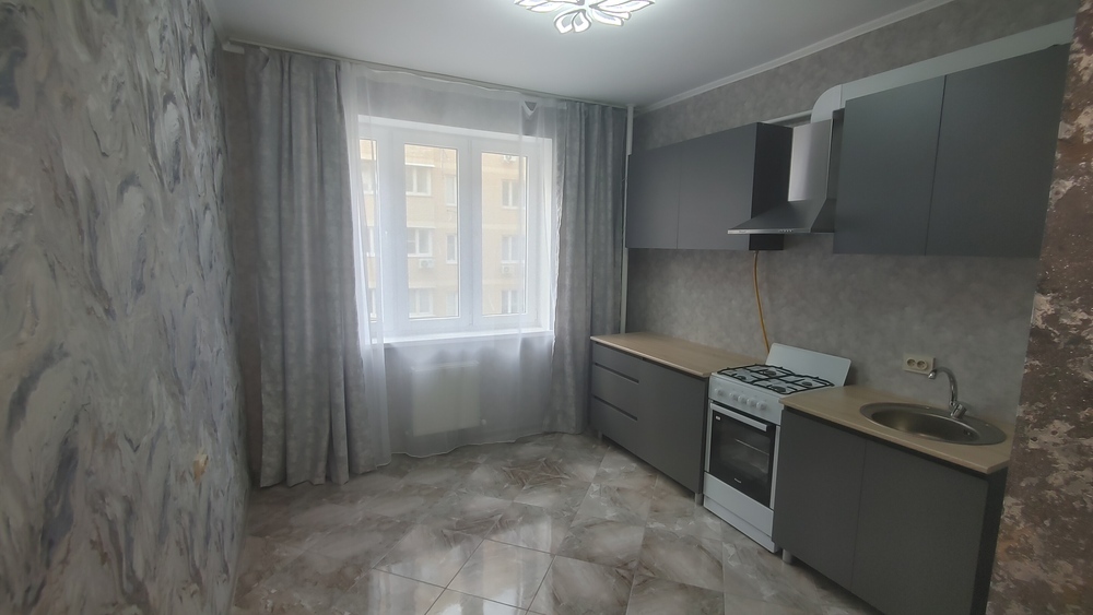 1-к. квартира 41 кв.м, 8/13