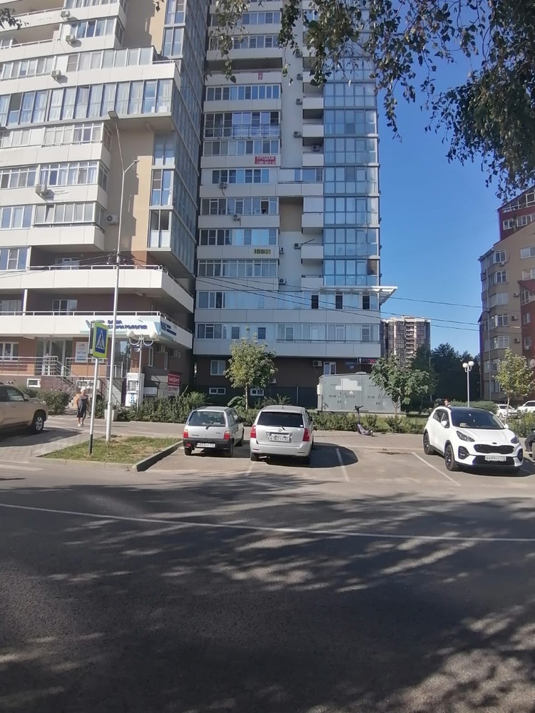 Студия 18 кв.м, цоколь/20